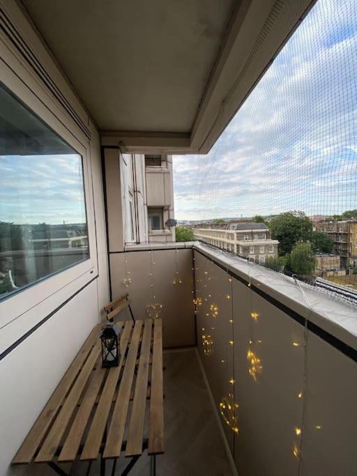 Comfy Entire Flat With City View Balcony In Regents Park, Camden, Central London Apartman Kültér fotó